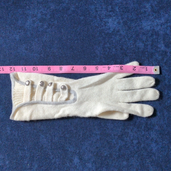 LAUREN Ralph Lauren Wool/Cashmere blend knit gloves, 3 pairs, black pair is NWT - Picture 7 of 8